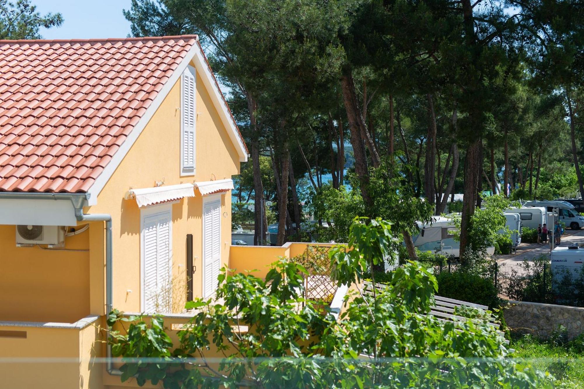Villa Sabic By The Sea Krk Town Pokoj fotografie